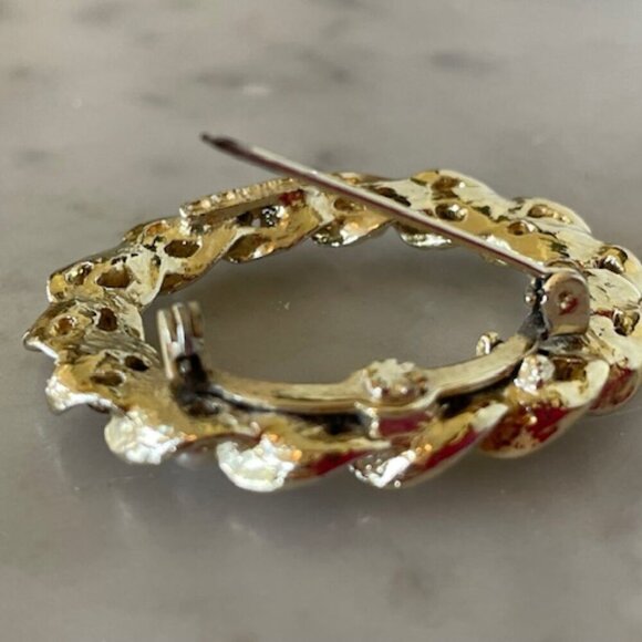 GERRY'S Vintage Gold Tone Pearl Emerald Rhinestone Oval Brooch Pin - Picture 8 of 12